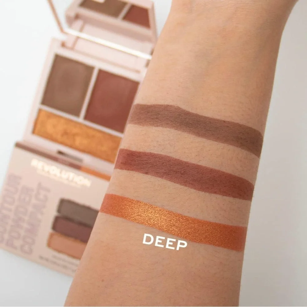 ❄️ Makeup Revolution | Face Powder Contour Compact Deep